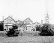 Etherton Lawn House front side Original caption: Ellerton House front side