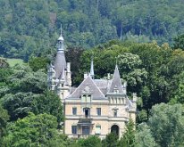 Nikon_20150812_120824 Schloss Hünegg